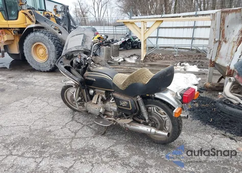 1979 Honda Goldwing z USA, uszkodzony, nr VIN GL14105048